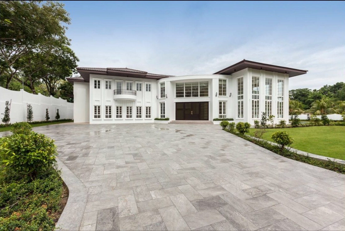 Tanglin Hill Private Estate Front Driveway and Facade